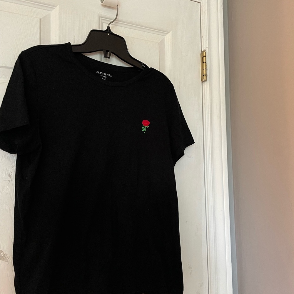 Black Rose T-Shirt (Embroidered!)
